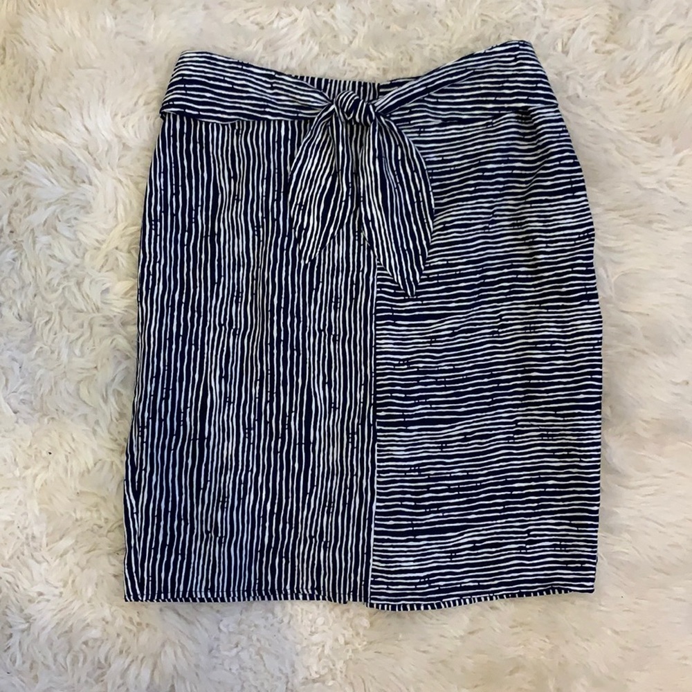 HYFVE Knee Length Pencil Skirt